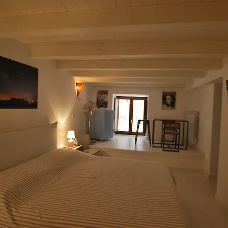 Discesa Delle Capre Hotel *